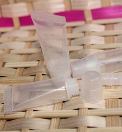 TUÝP NHỰA ĐỰNG MỸ PHẨM HANDMADE